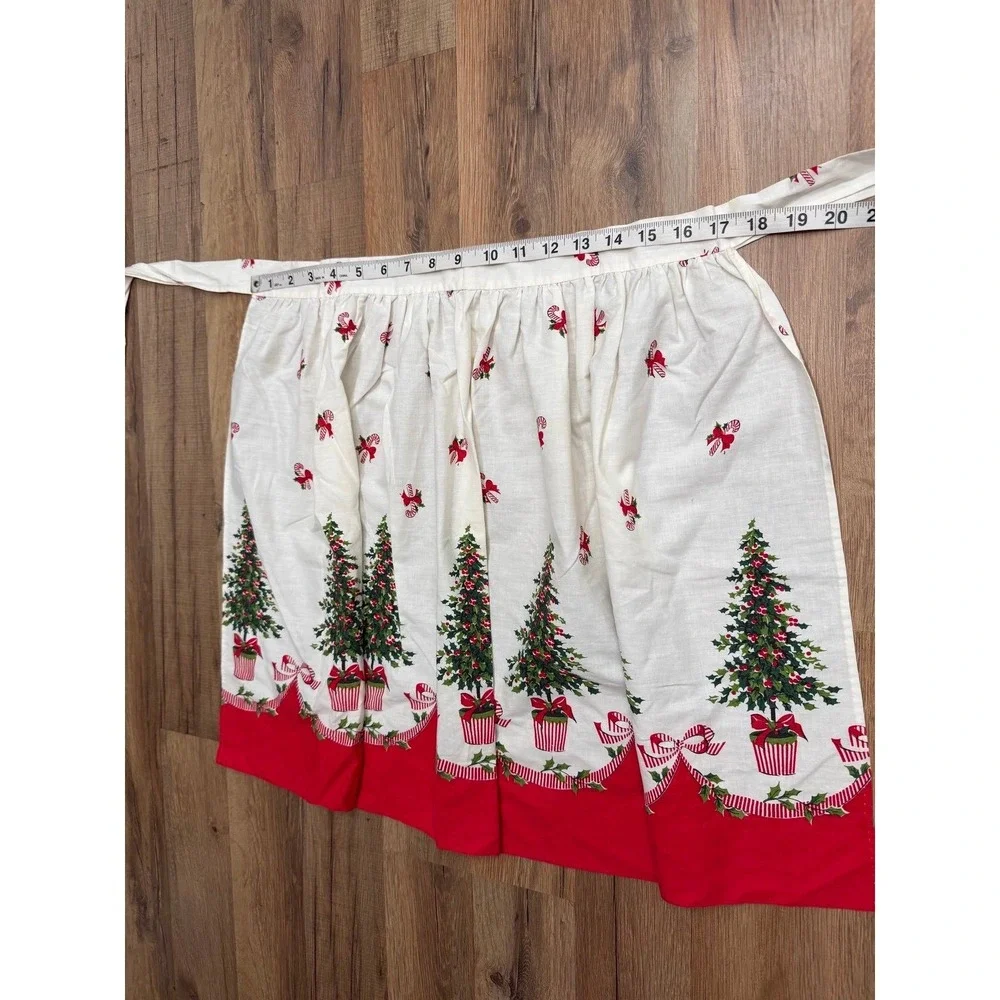 Vintage Christmas Half Apron Tree Bow Print Red Cream Holiday Hostess